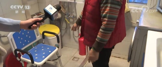 居家养老硬件环境改善 加大投入补齐农村养老服务短板(图1)