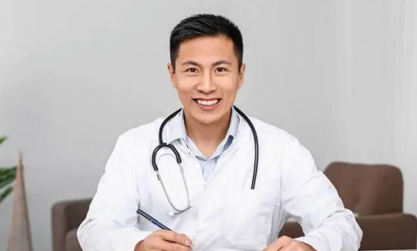 养老?开偏方害人性命?七旬“土郎中”非法行医被判刑(图1) 养老?开偏方害人性命?七旬“土郎中”非法行医被判刑(图1)